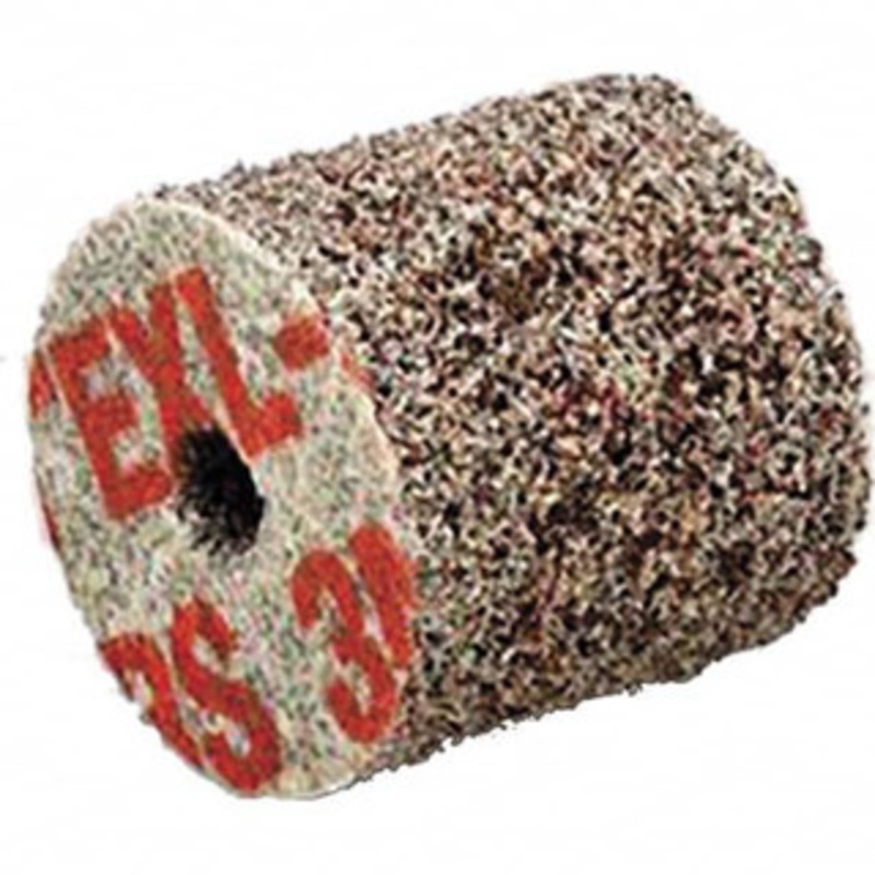 3M 1 Diam, 1 Face Width, 3/16 Center Hole, Coarse Grade, Aluminum Oxide Deburring Wheel Unitized, Hard Density 8 Grade, 35,100 RPM 7000045926 – 01174952