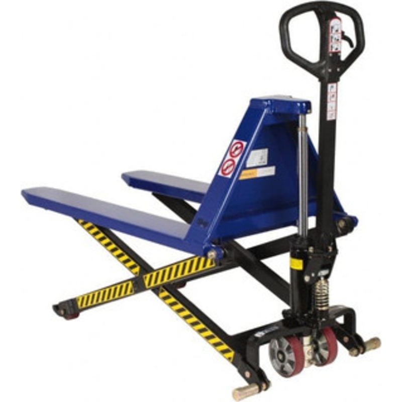 Value Collection 3,000 Lb Capacity, 31-1/2 Lift Portable Tote Lifter 3-1/2 Min Lift Height, 43 Fork Length x 20 Fork Width, 20 Overall Width WS-MH-LFTB1-101 – 89111439