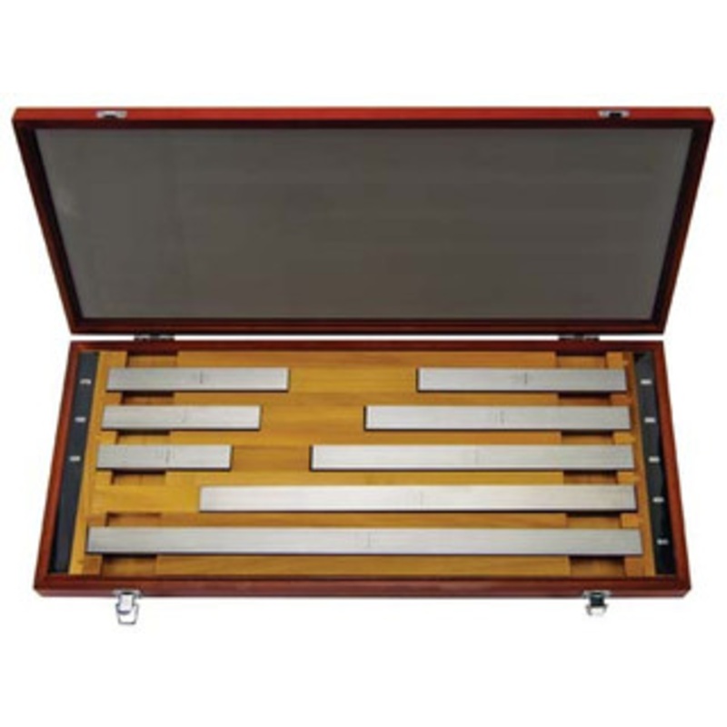 Mitutoyo Metric Square Gage Block Set Series 516 Metric 32 Block Set – 516-468-26