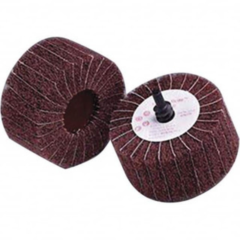 3M 2-1/2 Diam x 1-1/4 Face Width, Very Fine Aluminum Oxide Nonwoven & Coated Mounted Flap Wheel Roloc Mount, 180 Grit, X Weighted Backing, 7,000 Max RPM 7000077959 – 01608850